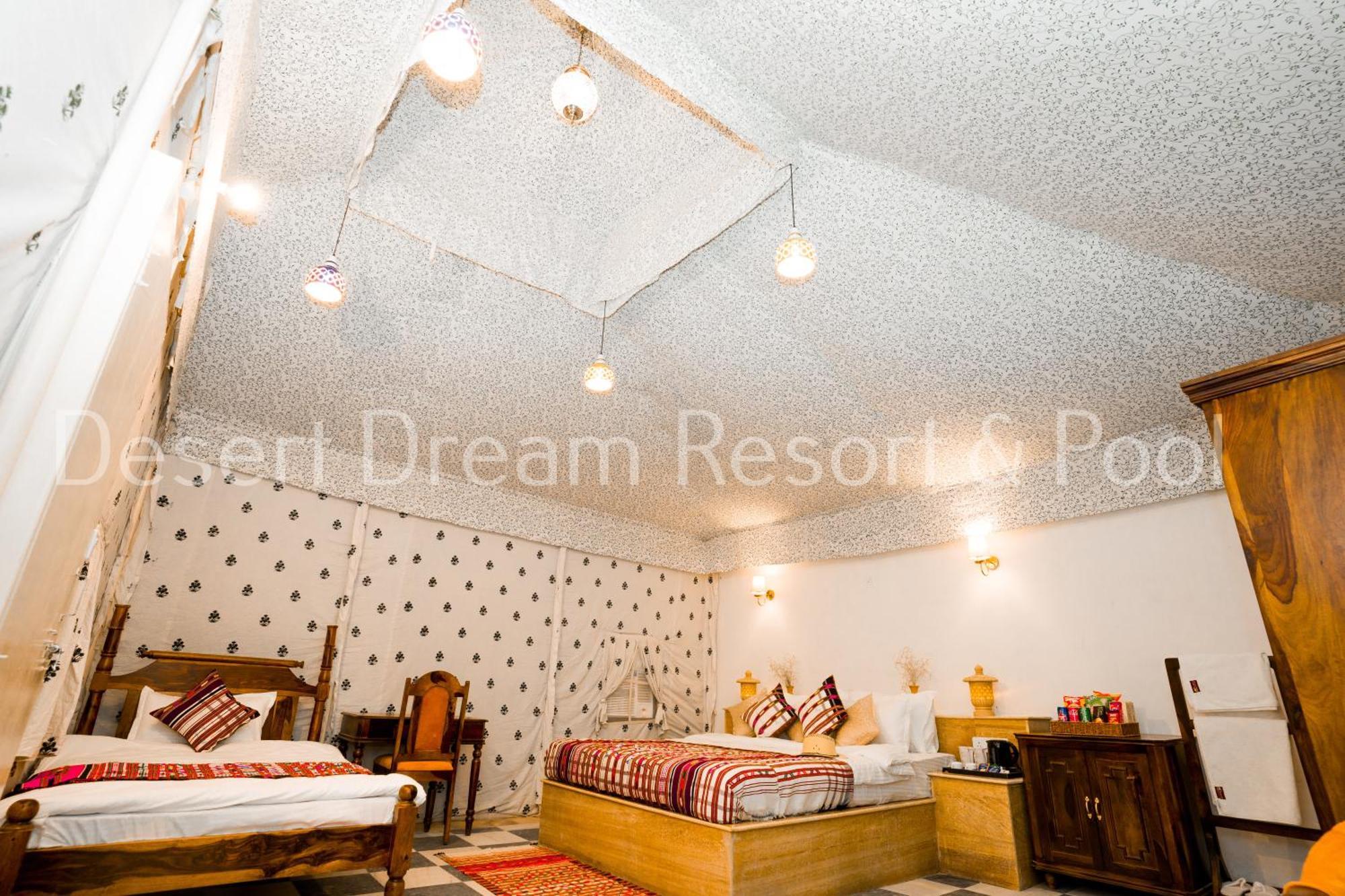 Desert Dream Royal Camp & Pool 斋沙默尔 外观 照片