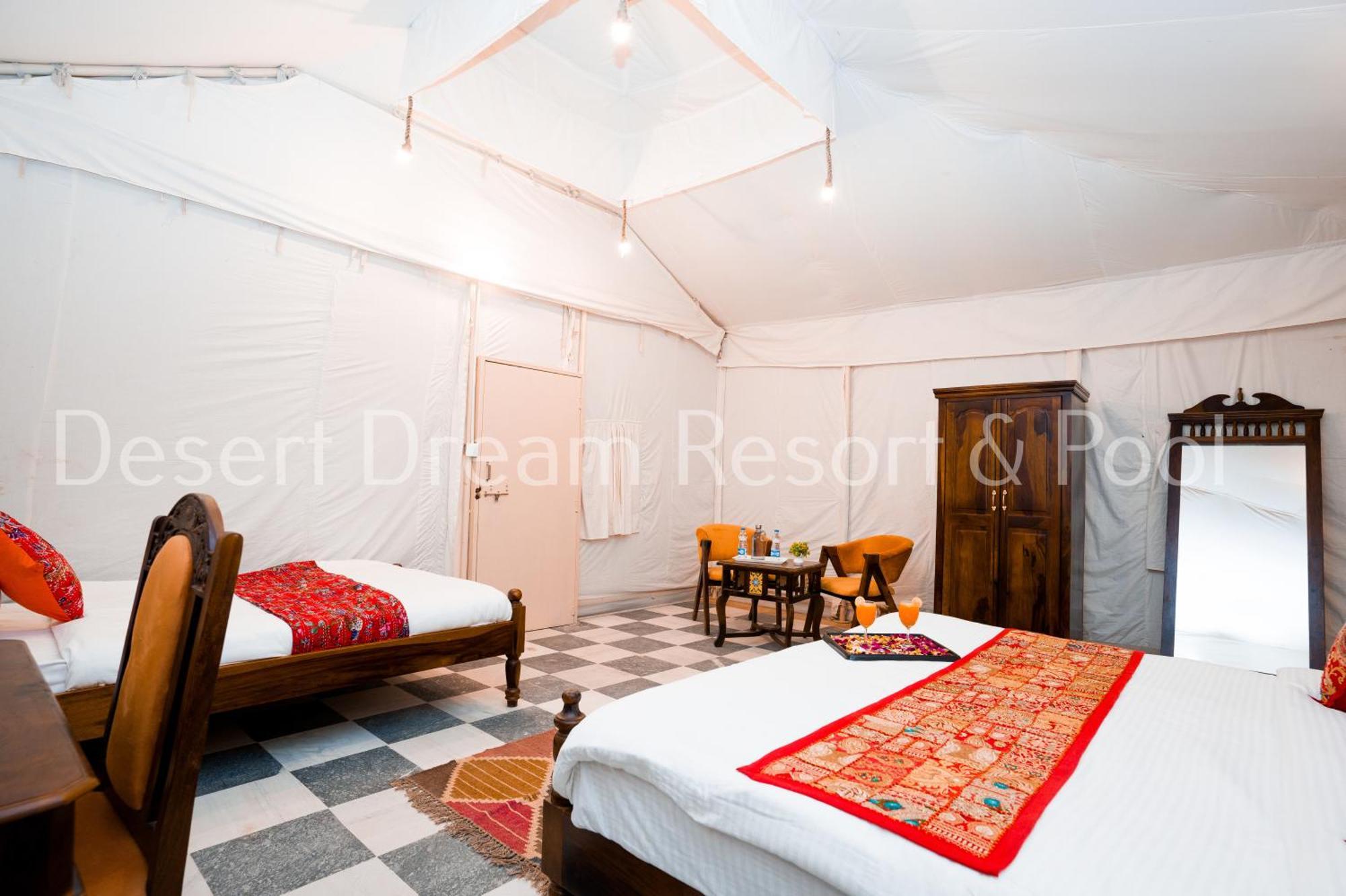 Desert Dream Royal Camp & Pool 斋沙默尔 外观 照片